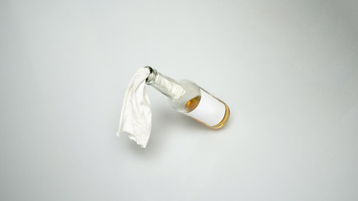 fata-13-ani-ranita-de-molotov_59701600