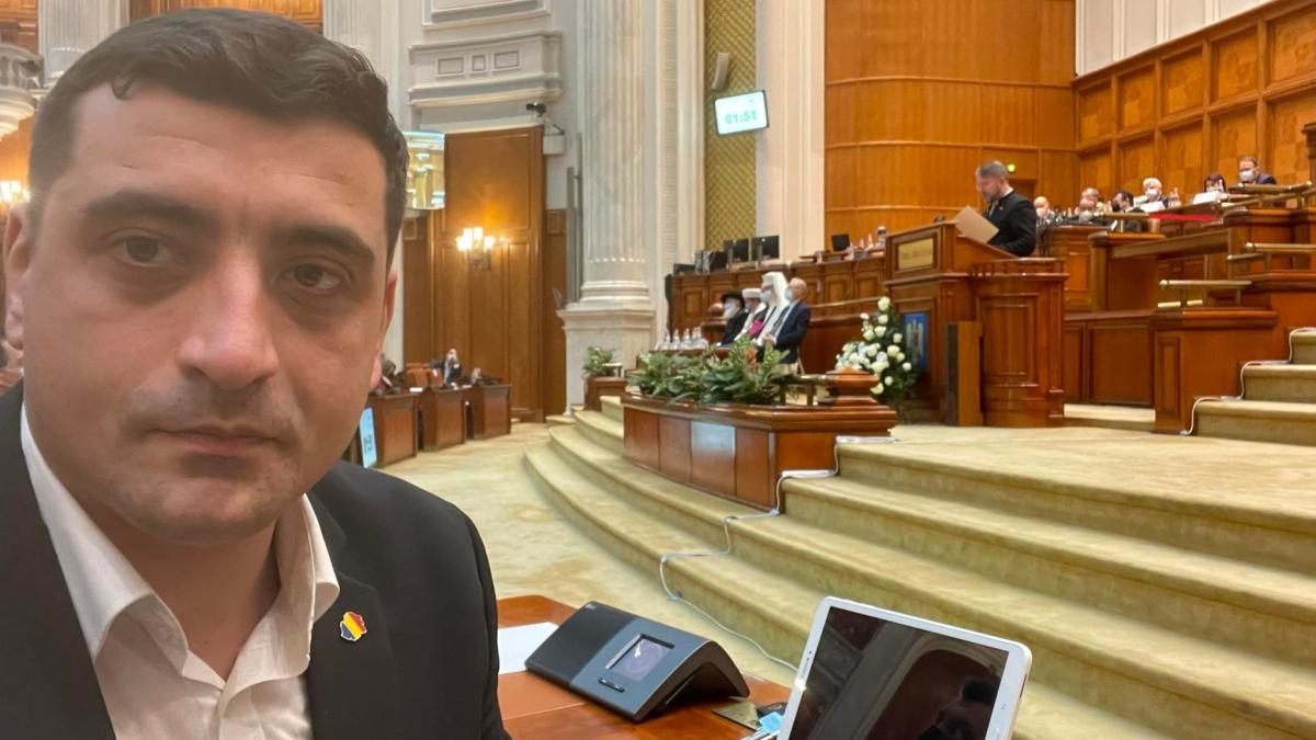 george_simion_80395400