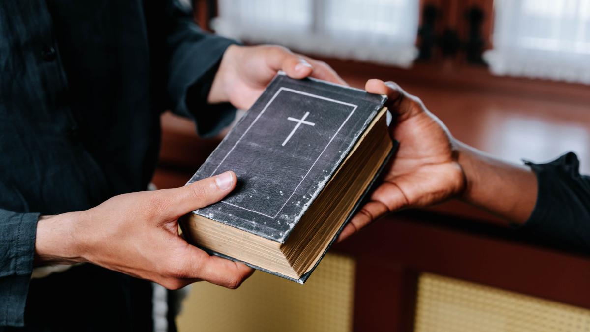 calendar-crestin-ortodox--sarbatoare-26-ianuarie-2022_02188400