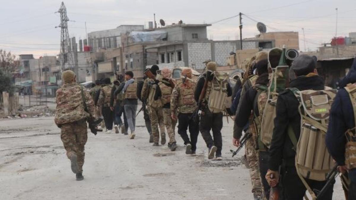 femeie-arestata-sua-batalion-femei_55742400