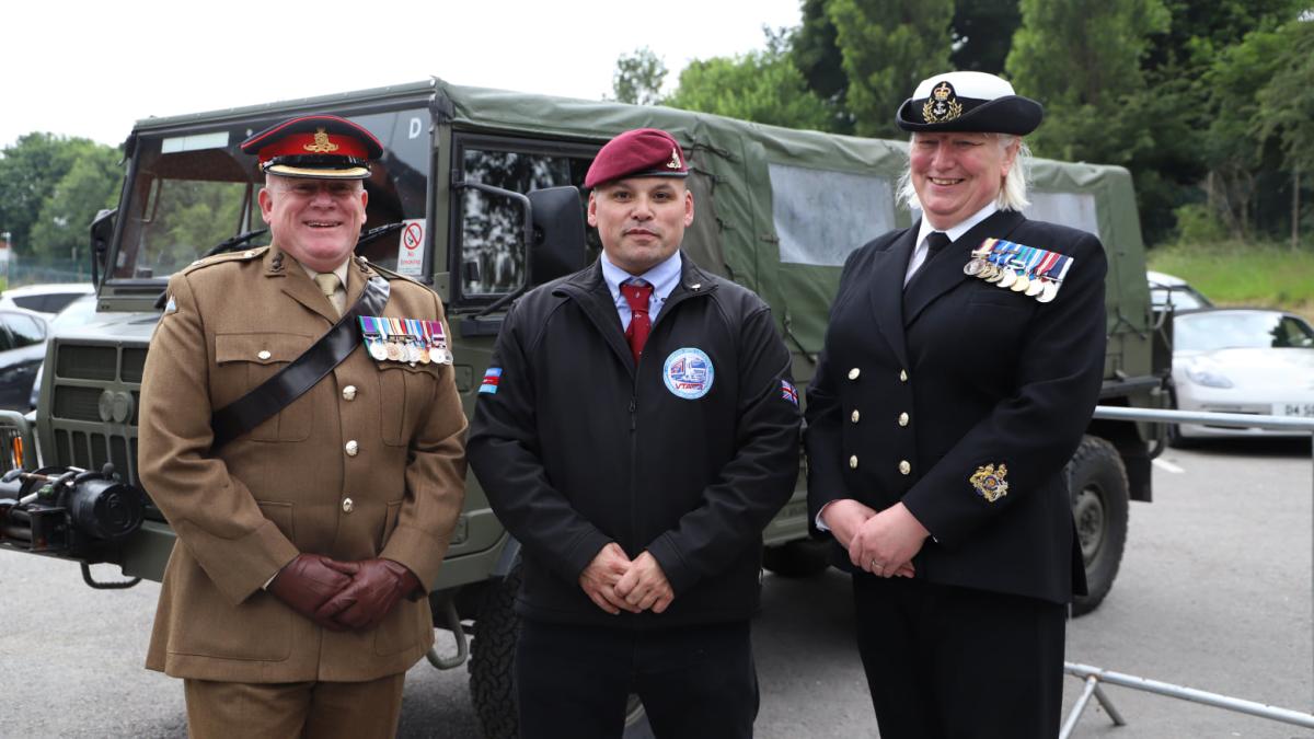 darren-wright-veterans-into-logistics-facebook_59962000