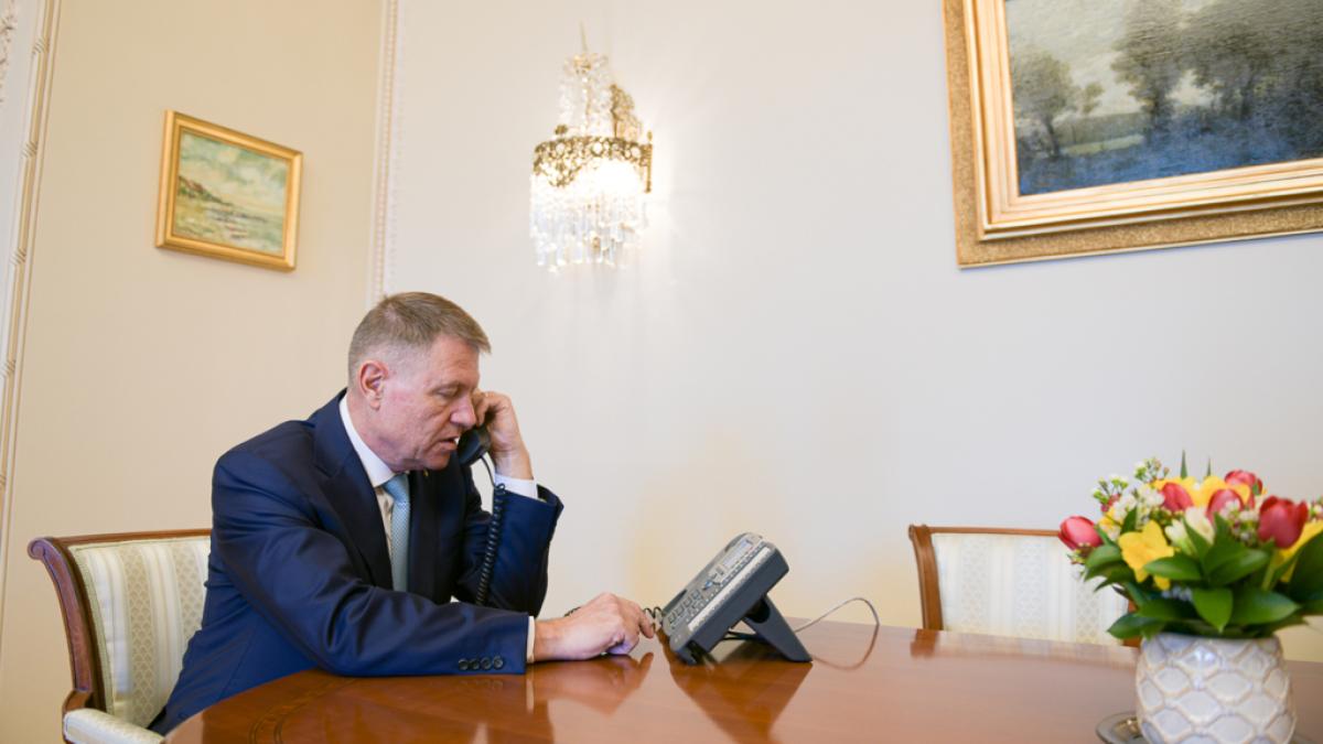 iohannis-telefon_45380300