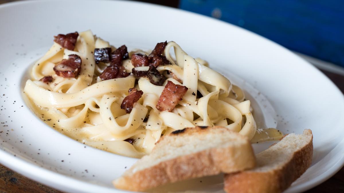 paste-carbonara--reteta-originala_17075400