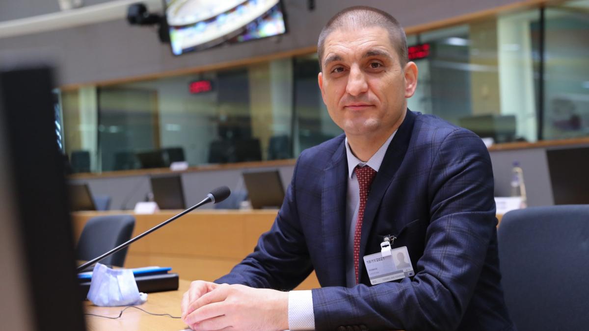 cristian-roman_50802900