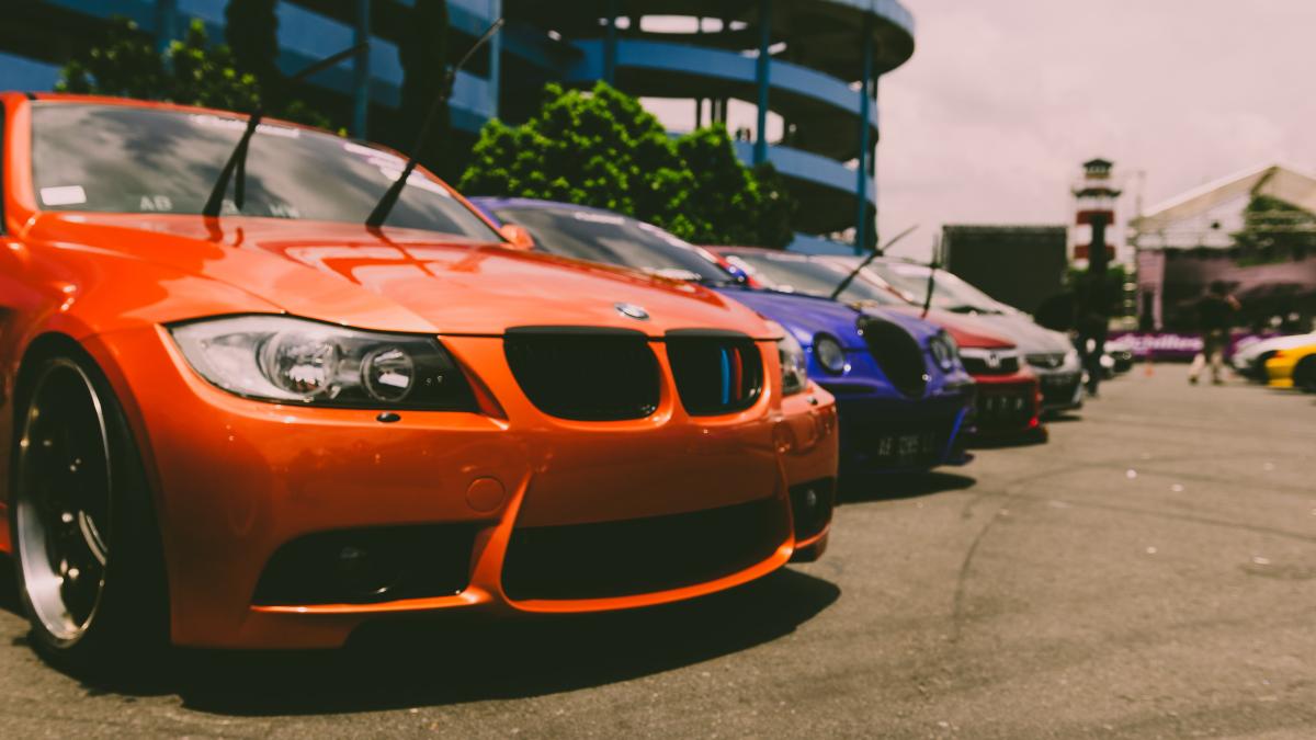 masini_parcare_78751100