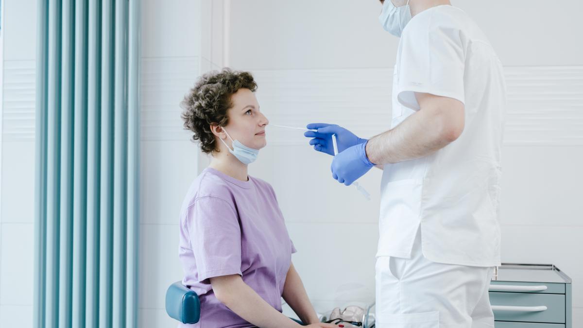 bilant-covid--4-februarie-2022--infectari-si-decese-in-ultimele-24-de-ore_83278400