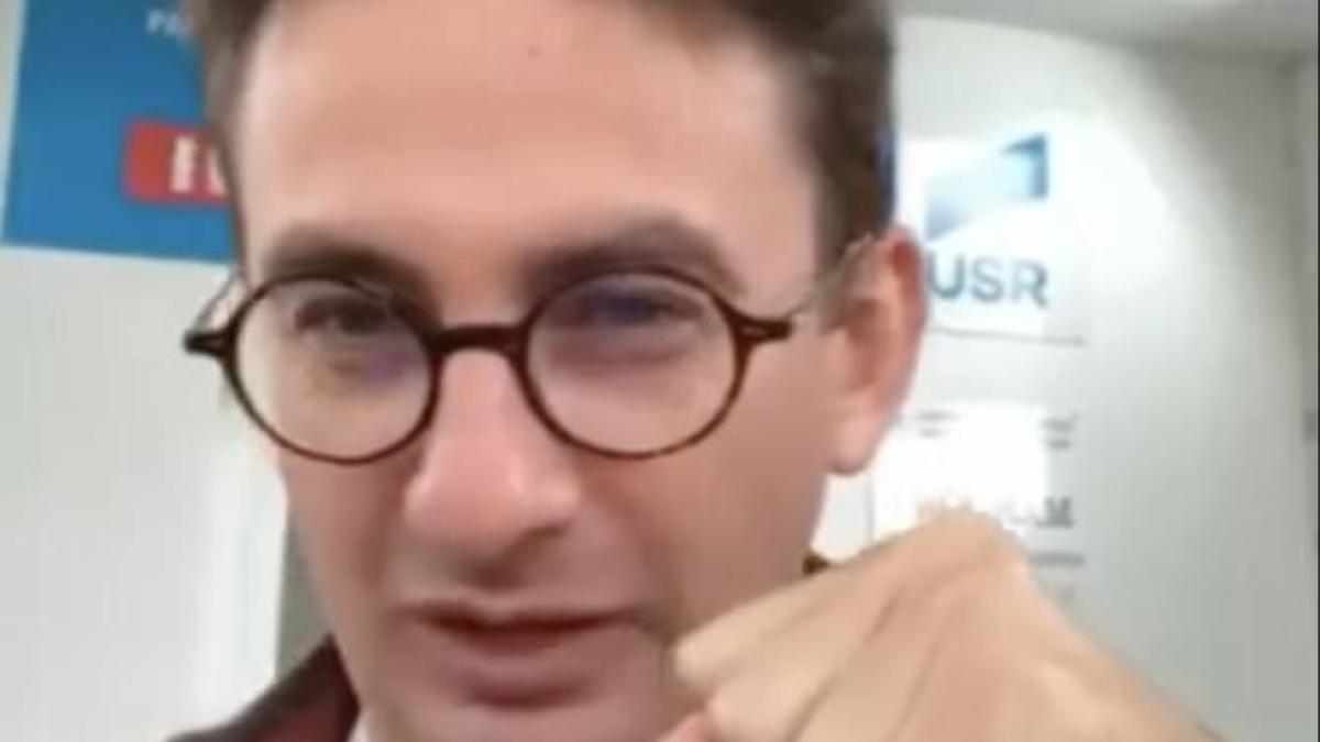 iulian-bulai-live-facebook-parlament_37048300