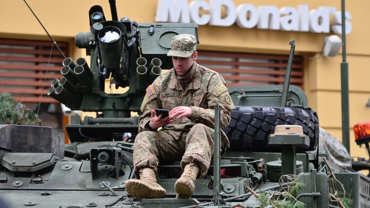 bulgaria-respinge-in-continuare-prezenta-nato-in-tara_92264900