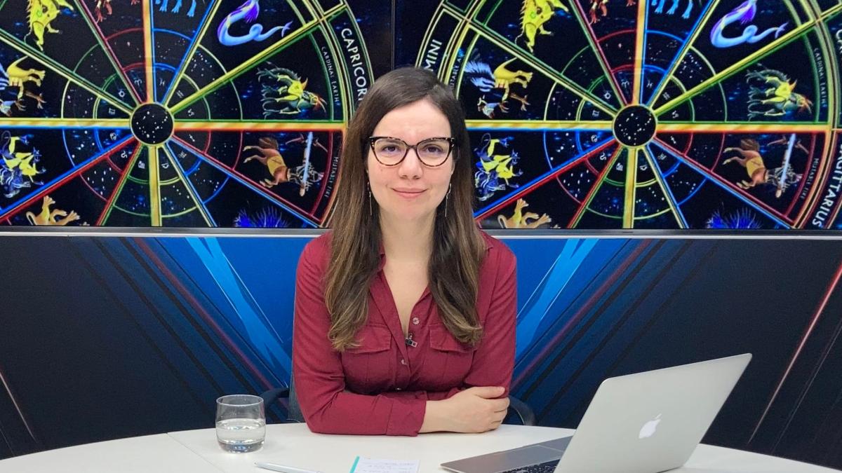 daniela_simulescu_astrolog_21193900