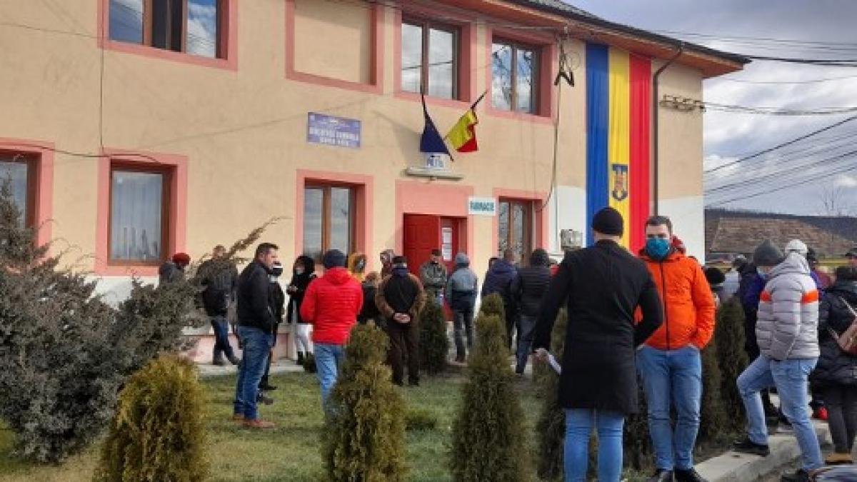 sat-rotunda-4_52897500