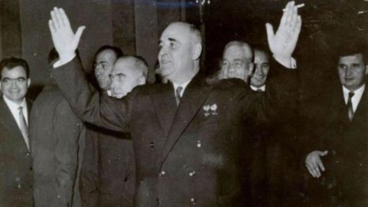 aceasta-generatie-nu-s-ar-fi-putut-naste-dacaprc-c2prc-a0-dej-ar-fi-continuat-politica-foarte-duraprc-c2prc-a0prc-c2prc-a0_19871500