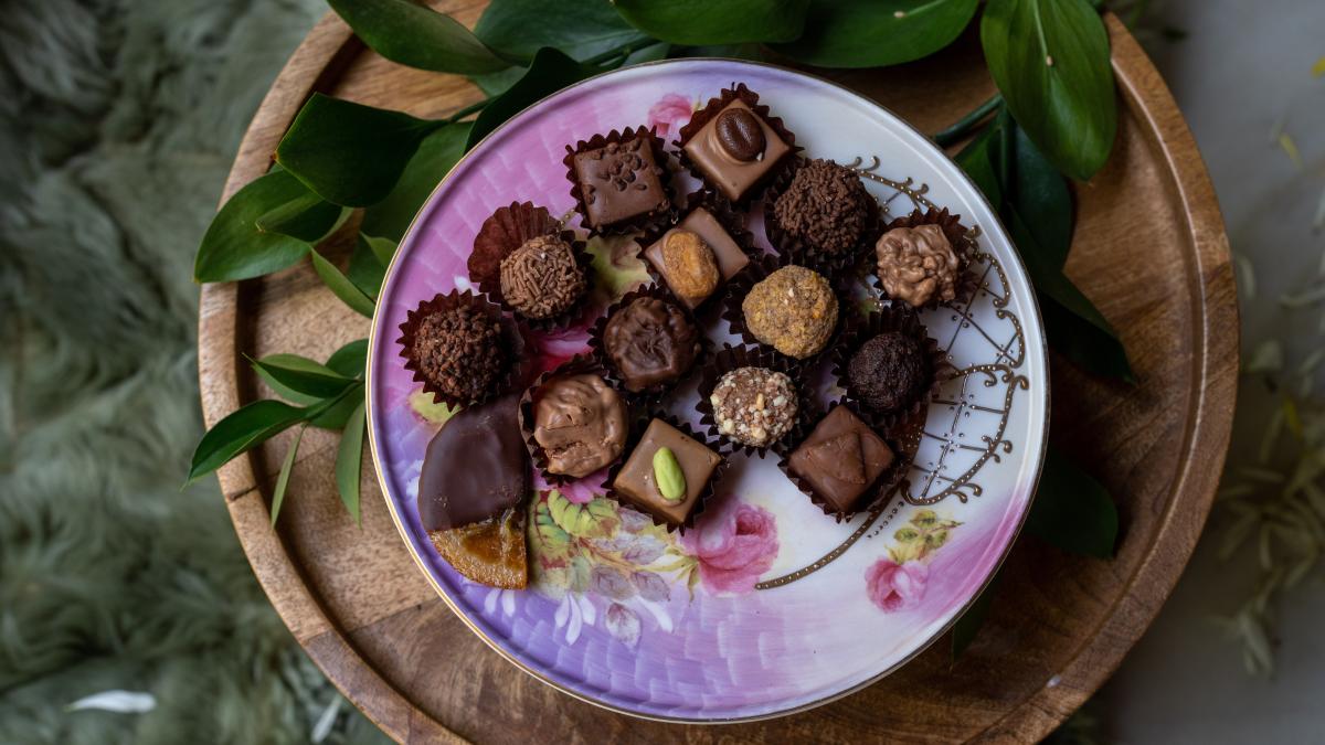 ziua-bomboanelor-de-ciocolata-umplute-cu-crema--cum-se-prepara-reteta_86964000