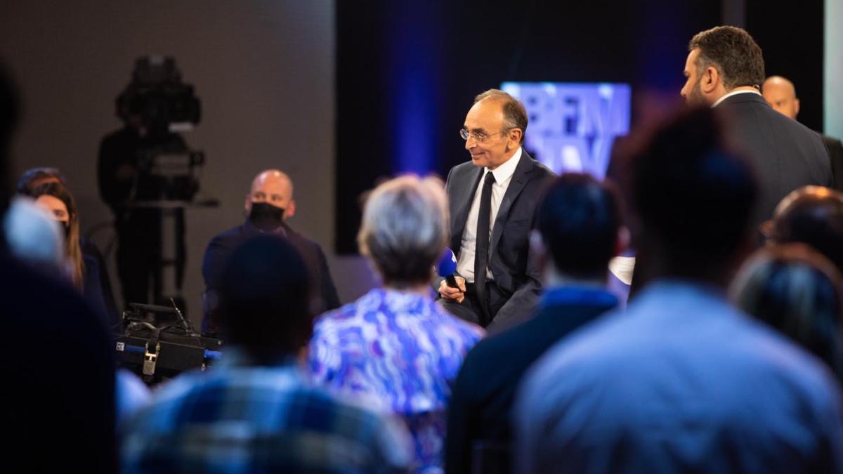 eric-zemmour--copia-fidela-a-lui-donald-trump--candidat-la-presedintia-frantei--ce-sfaturi-a-primit-in-convorbirea-telefonica-de-40-de-minute--de-luni_61099400