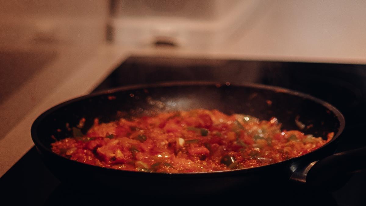 reteta-zilei-ficatei-de-pui-cu-ceapa-si-usturoi--la-tigaie_26582800