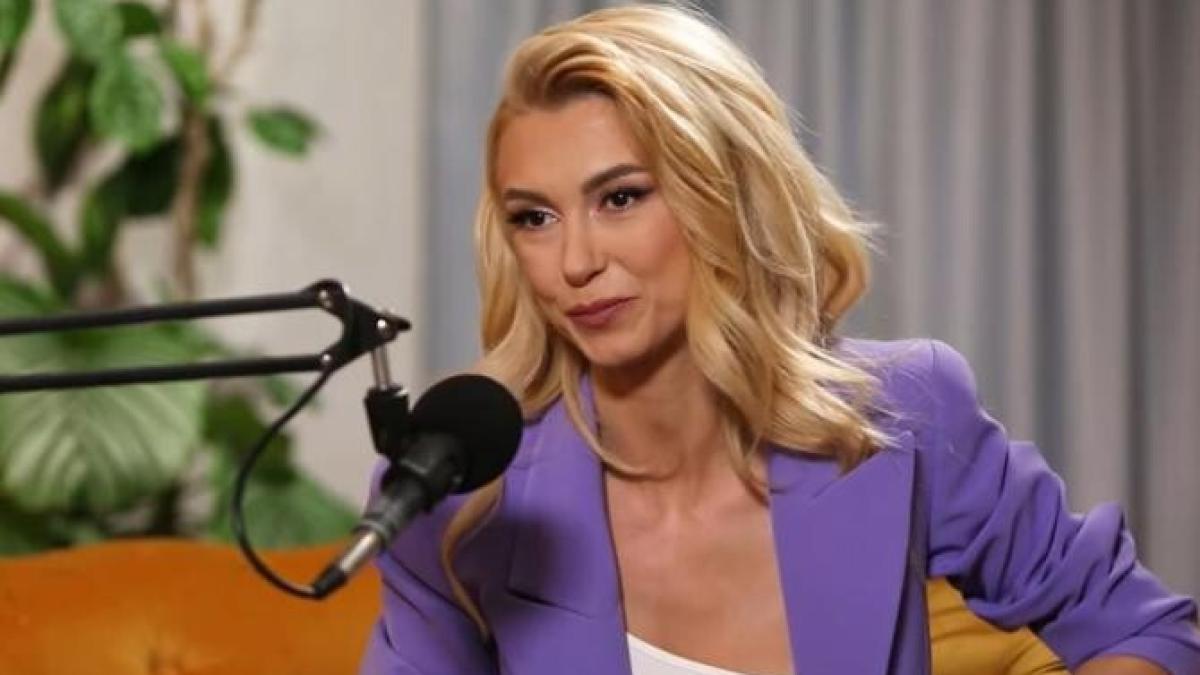 andreea_balan_podcast_damian_draghici_54078200