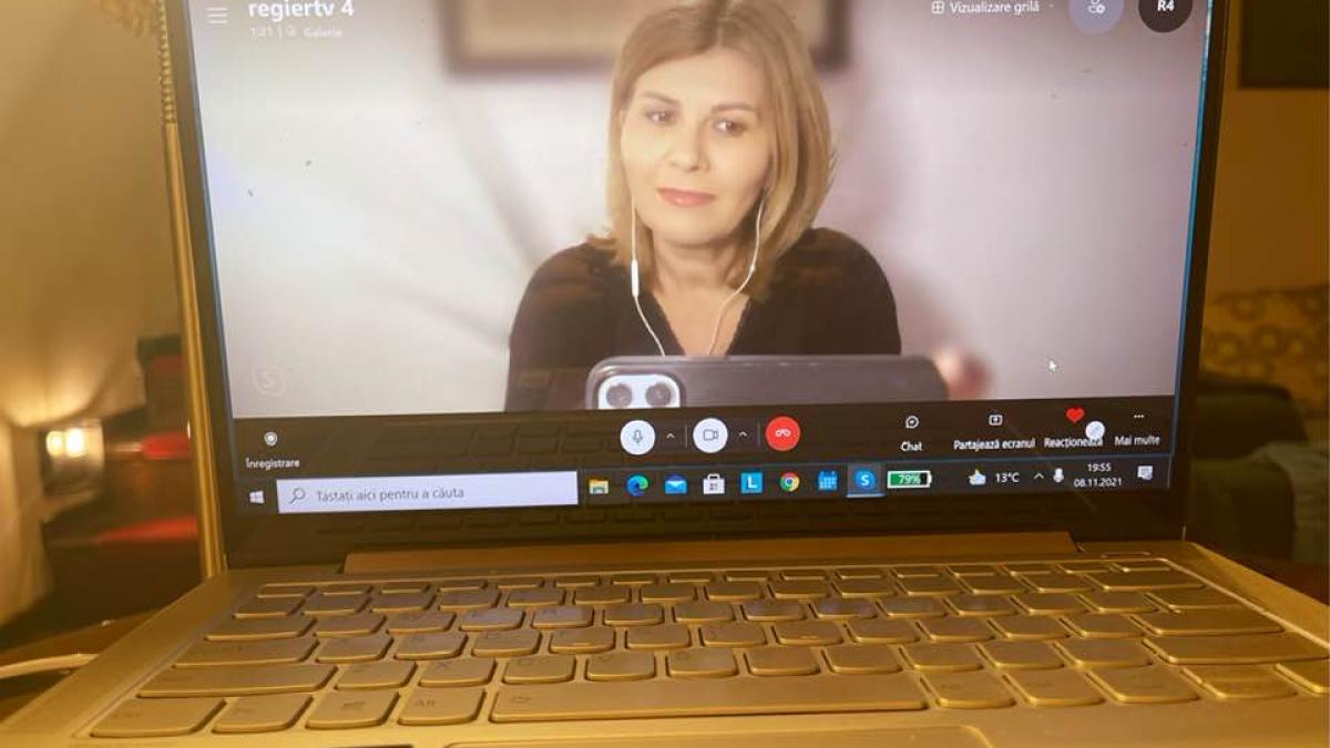 elena-cristian--_98212900