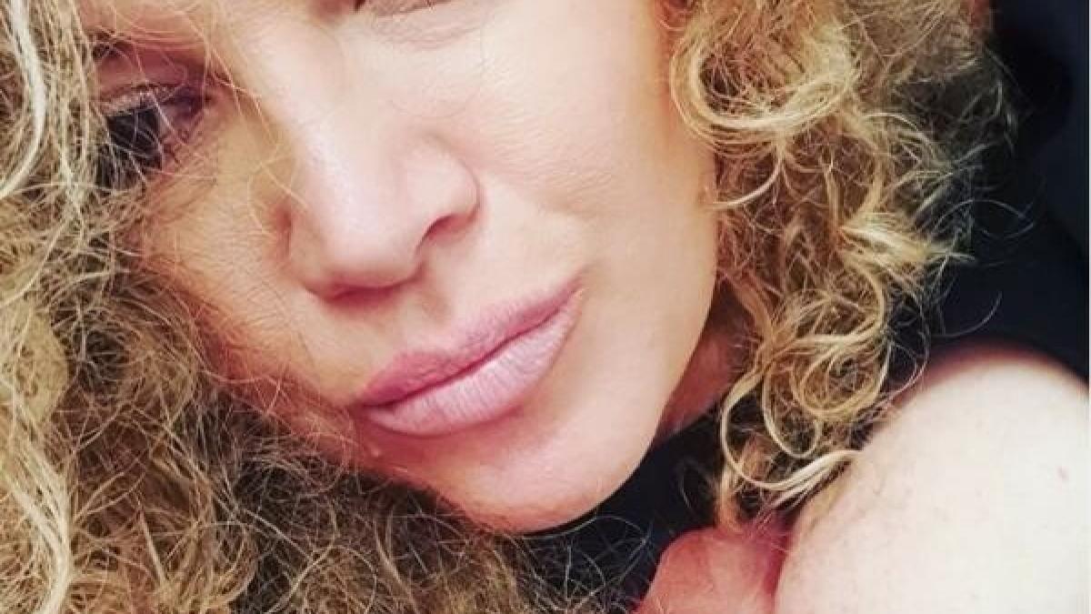 oana_lis_hartuire_cabinet_00915100