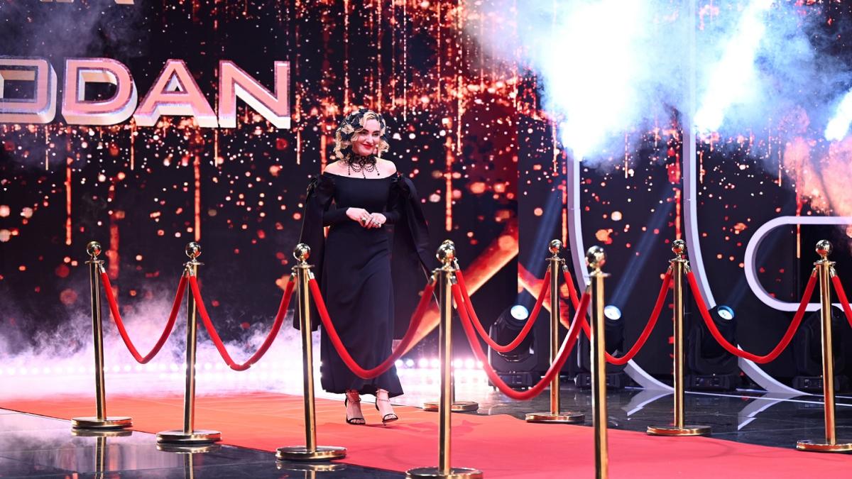 ana-morodan_72837900