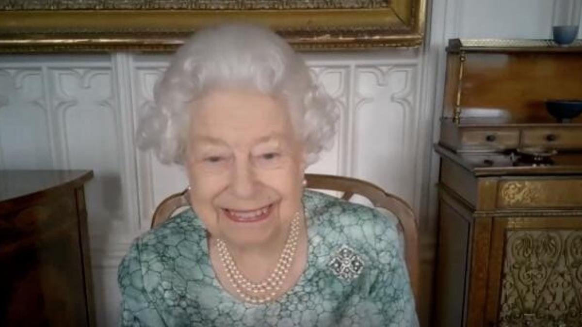 regina-elisabeta-s-a-vindecat_97294000