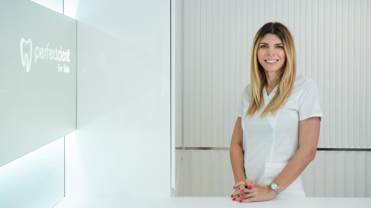 denisa-zaharia-perfectdent_89399000