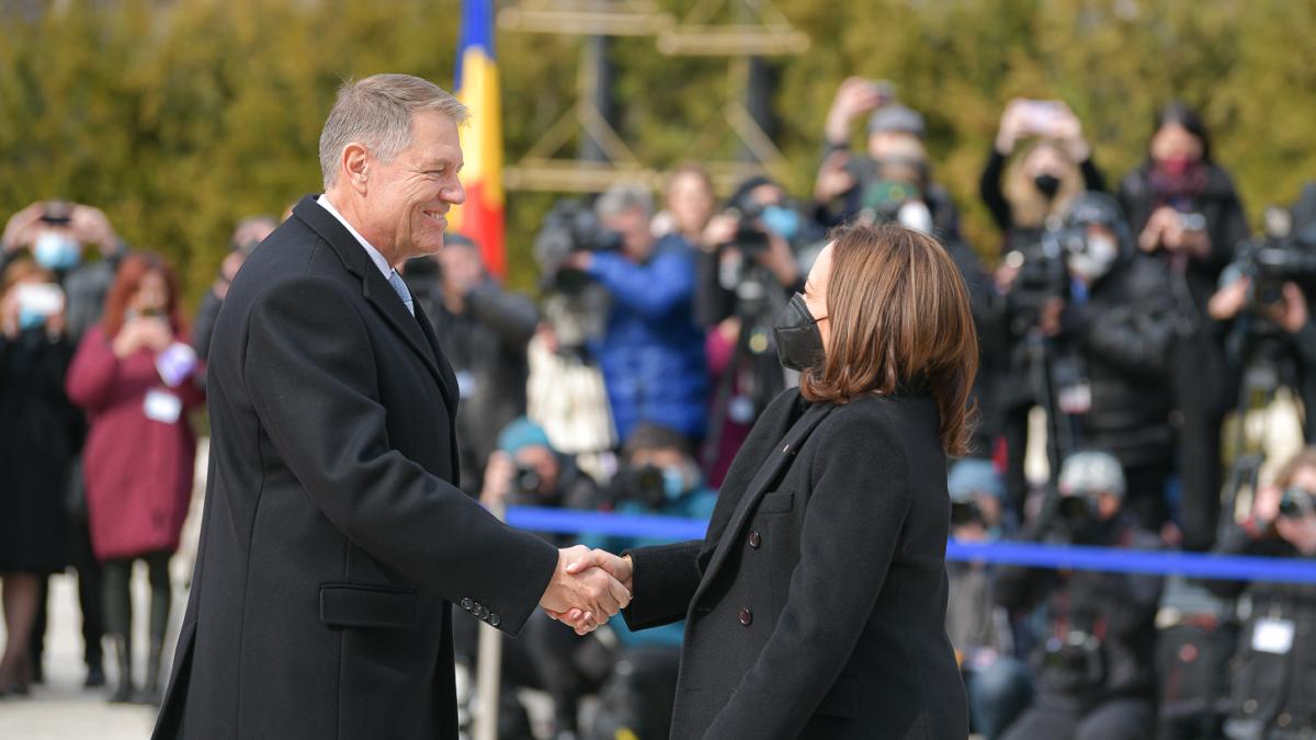 kamala-harris-si-iohannis_77479200