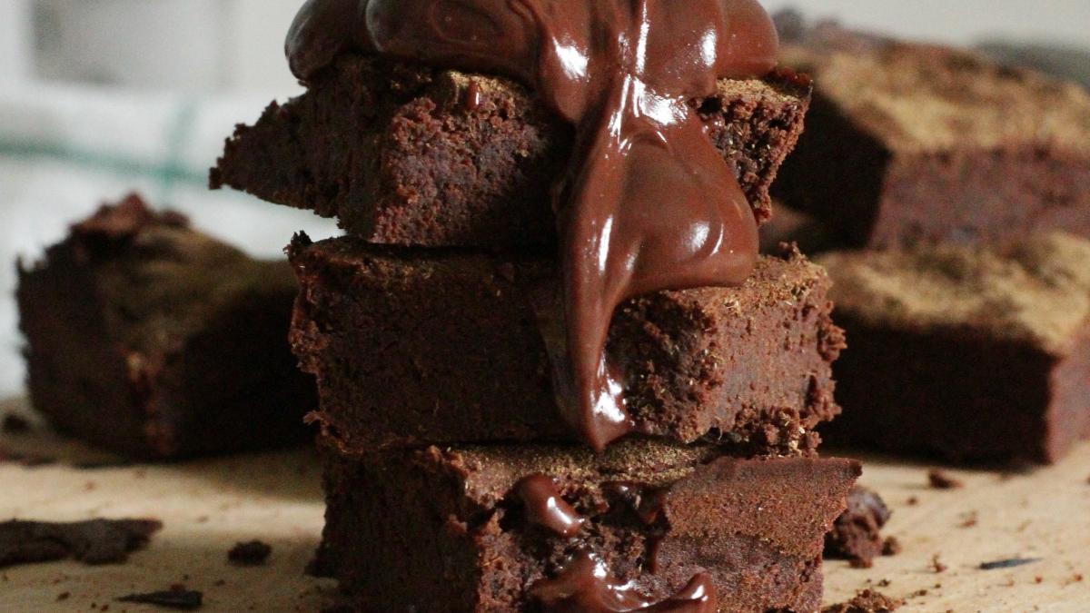 prajitura-cu-ciocolata-dietetica--reteta-fara-zahar--faina-si-unt_31594300