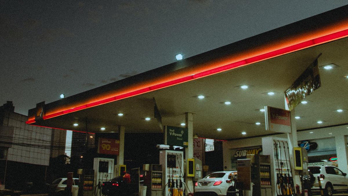 unde-gasesti-cea-mai-ieftina-benzinamotorina_37486700