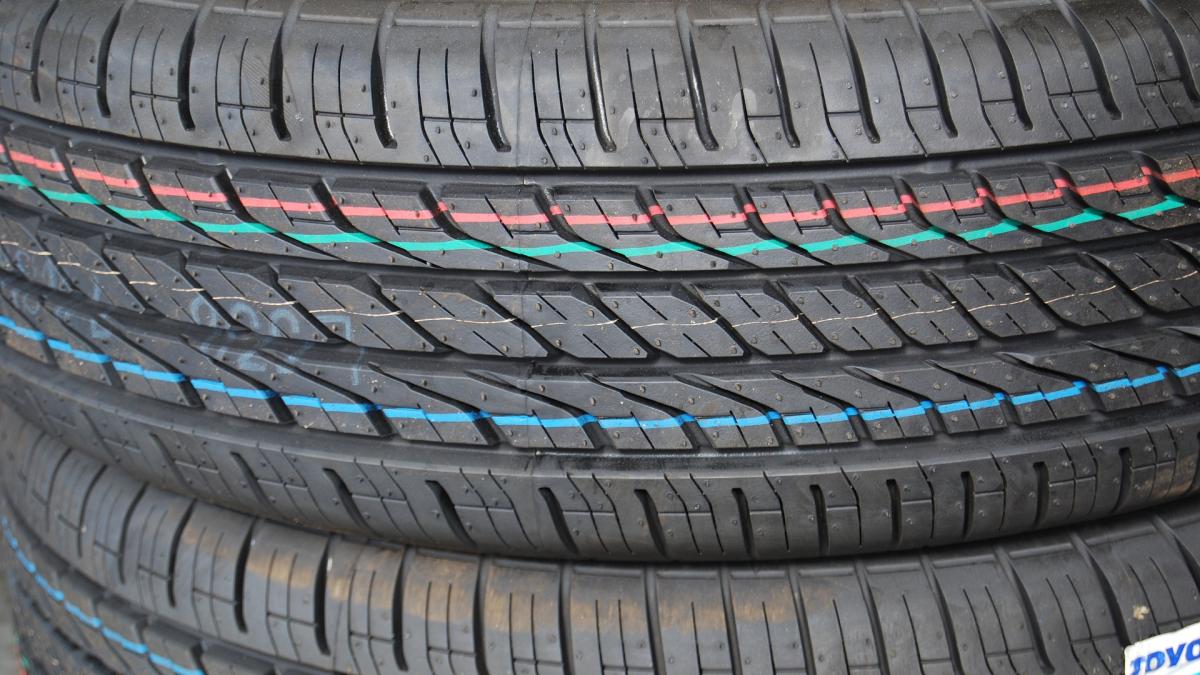 tire-gf305f1c63_1920_34623900
