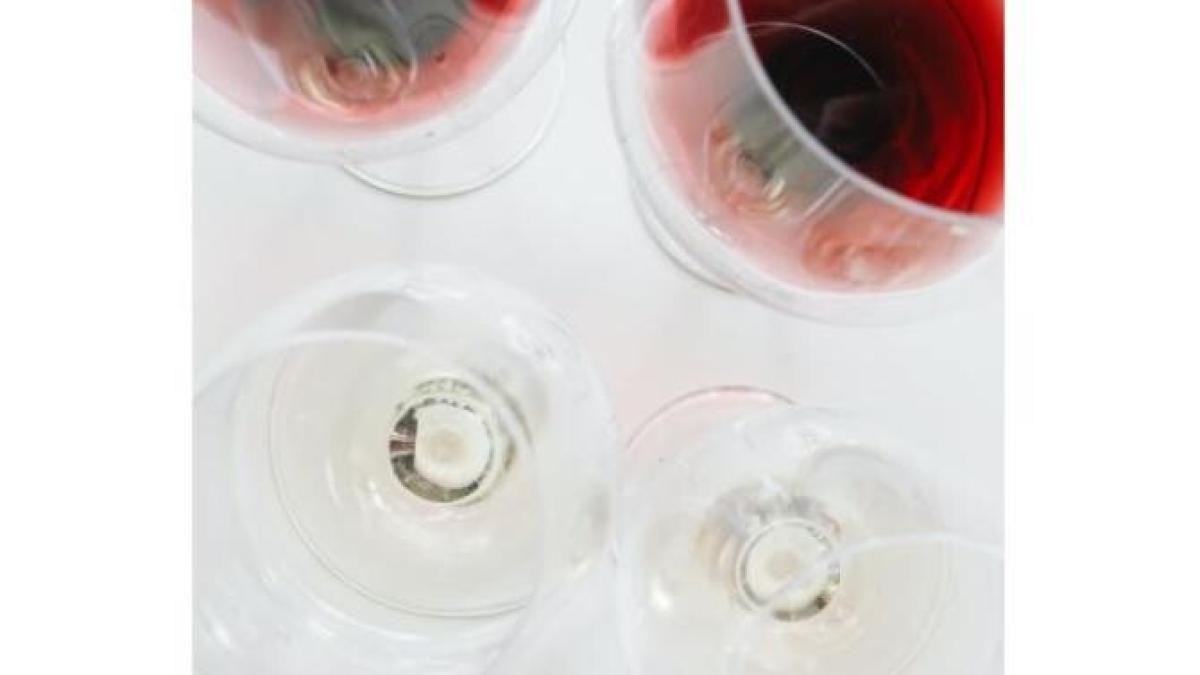 vin_rosu_foto_pexels_38712200