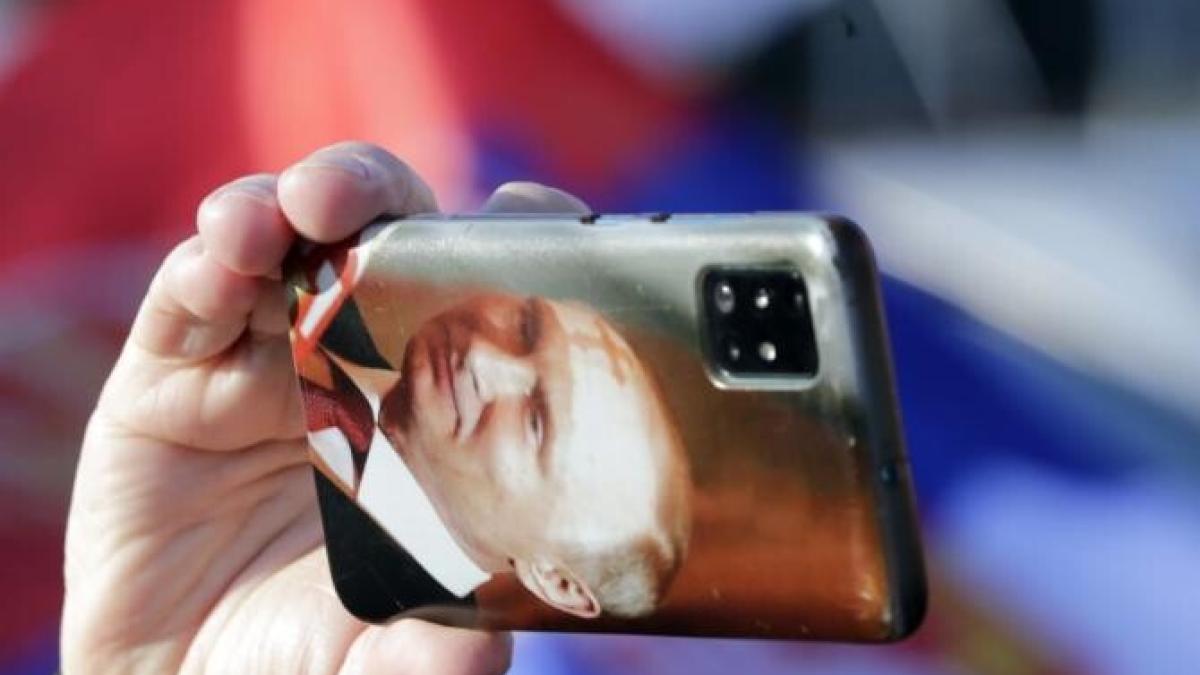 vladimir-putin-11_62502700