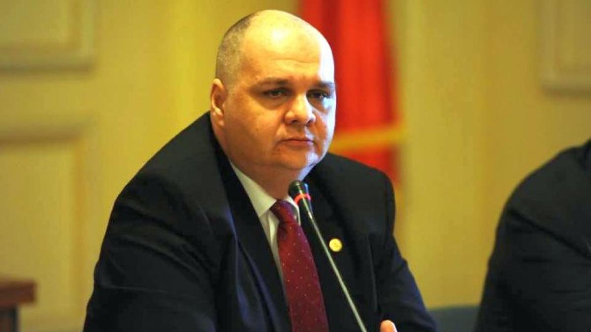 dr_corneliu_florin_buicu_01723100