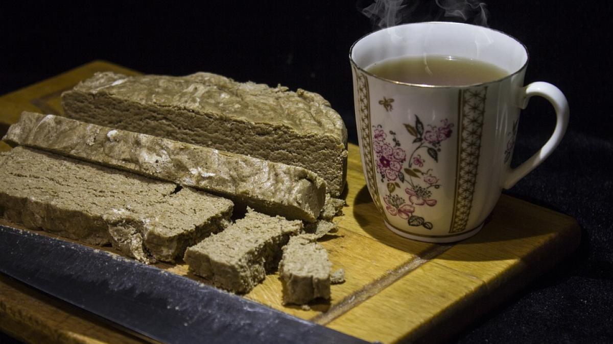 halva-ceai-mic-dejun_96039400