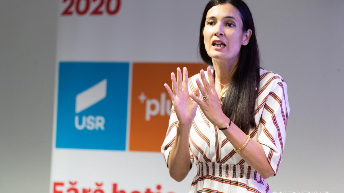 clotilde-armand-usr_17661100