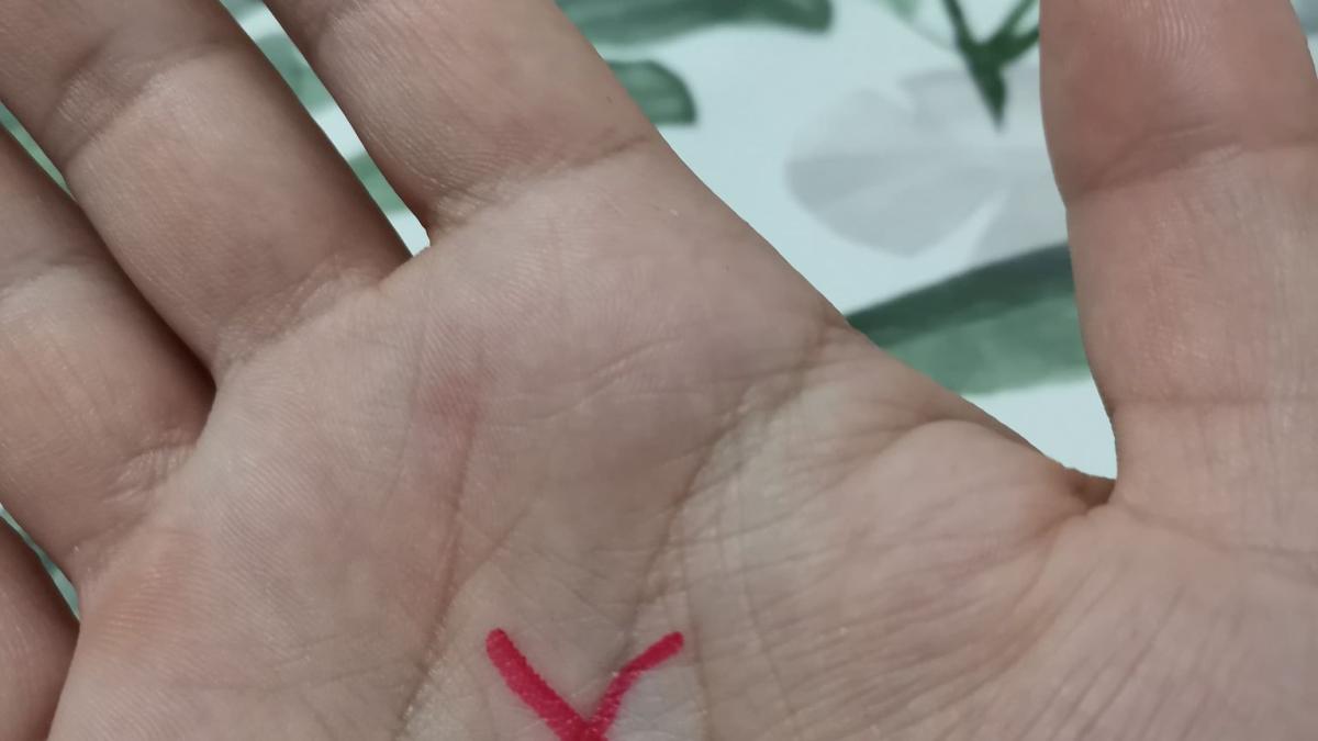 x-semn-palma_93672600