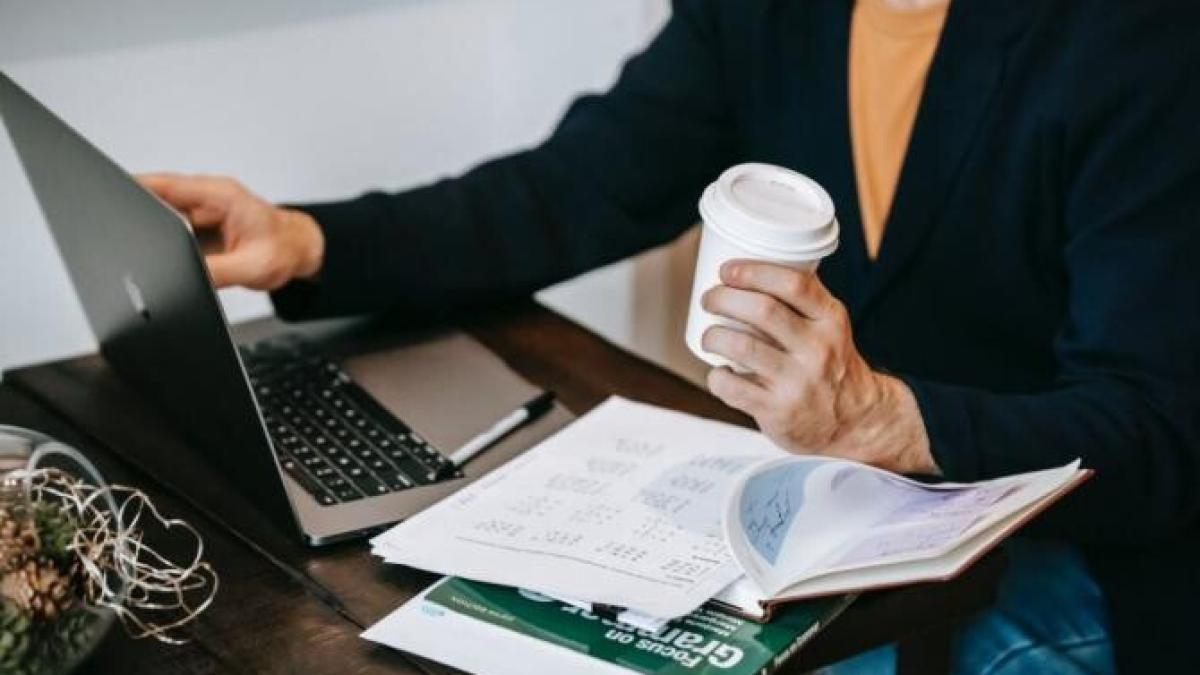 semnatura_electronica_foto_pexels_53440400