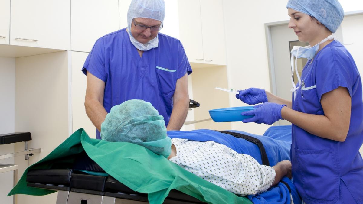 ce-tipuri-de-cancer-din-sfera-ginecologica-se-pot-trata-cu-brahiterapia--dr--beatrice-anghel--explicatii_28113800