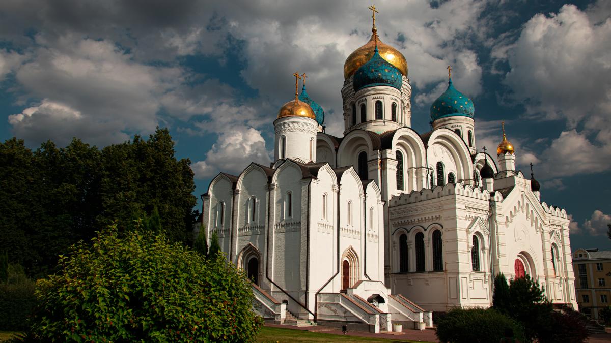 ucraina-vrea-sa-interzica-patriarhia-moscovei_37246100