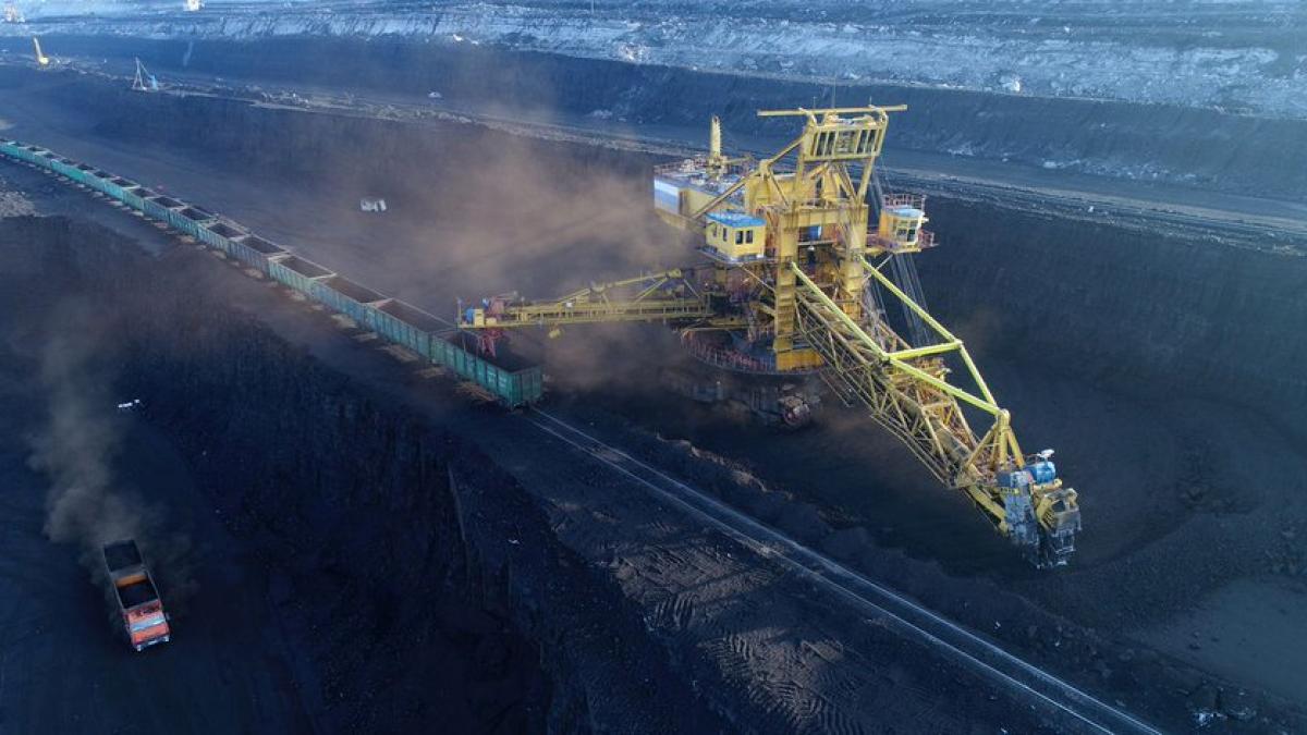 plonia-interzice-carbunelel-din-rusia_09021000