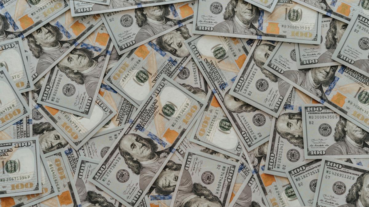 dolar_fmi_dominatie_sanctiuni_rusia_pxl_11217600