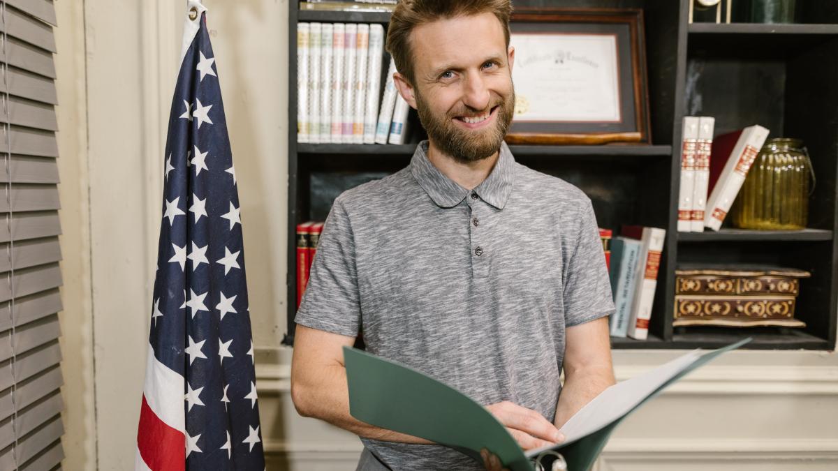 cum-era-vazuta-romania--in-anii-70--in-america--bulai-erau-fascinati-ca-avem-bani--credeau-ca-noi-suntem-cu-sare--cu-pietricele-2_42396600