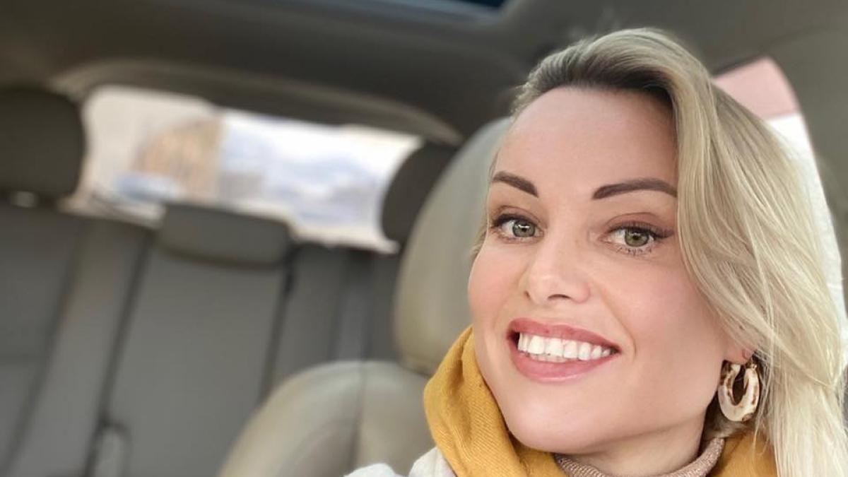 marina-jurnalista-loc-de-munca_95285700