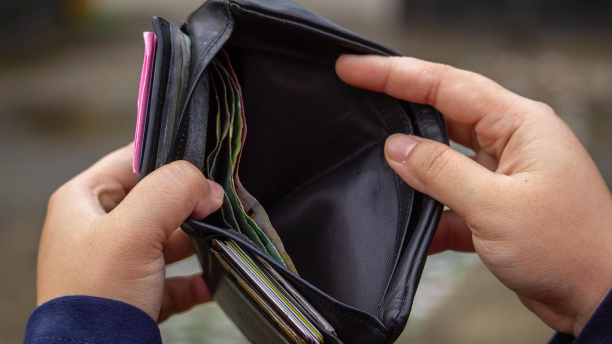 masurile-anuntate-de-guvern--cosea-s-a-ajuns-la-niste-pomeni-destul-de-slabe-date-populatiei-sarace_18978100