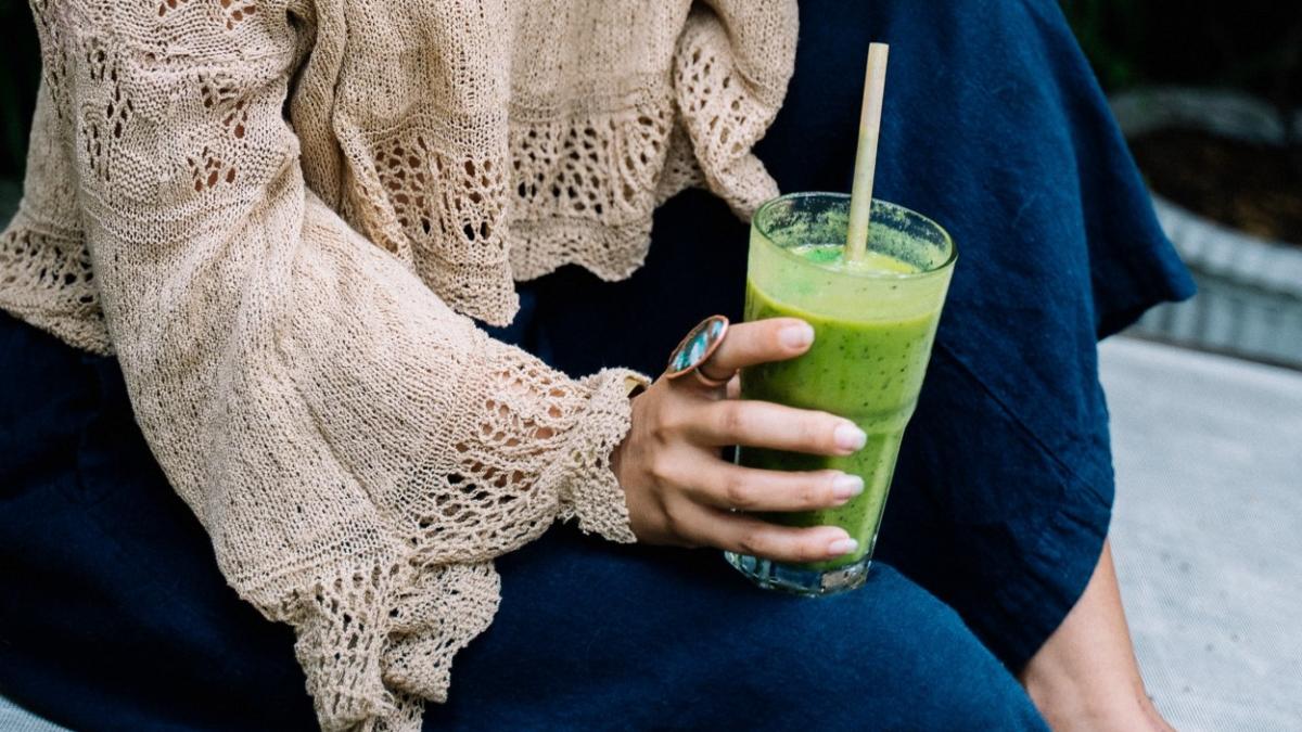 sucul-care-dizolva-pietrele-la-rinichi_25085900