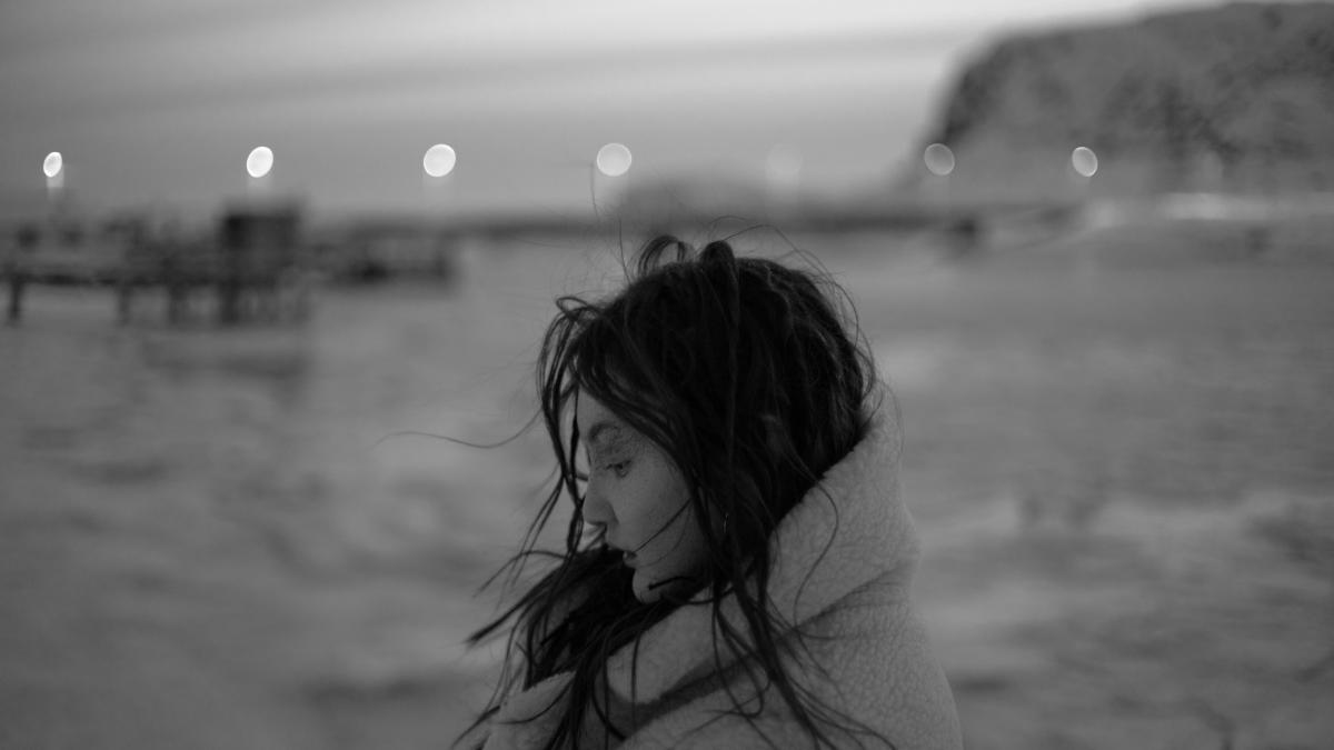 horoscop-18-aprilie-2022--zodia-care-trece-prin-momente-grele--vei-fi-zdruncinat_90103300