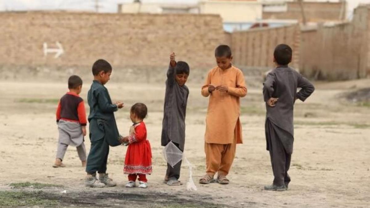 explozie-kabul-scoala_17788700