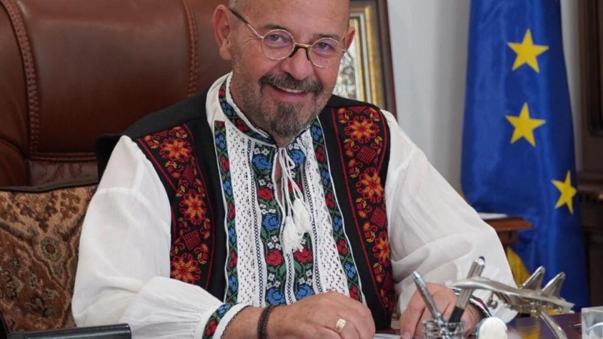 cristian-popescu-piedone-nepoata_37305900