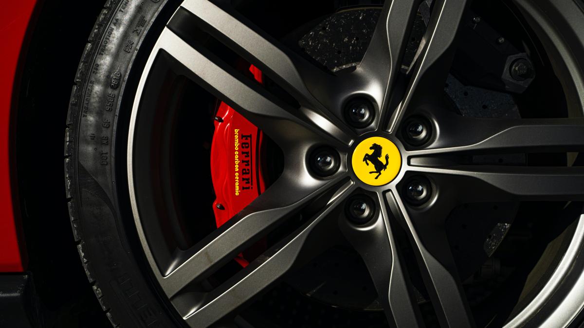 ferrari_rechemare_service_pxl_46443000