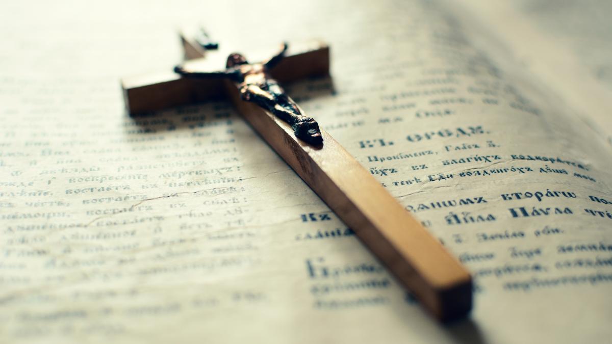 saptamana-patimilor--vinerea-marea--denie-prohodul-domnului-versuri_70994400