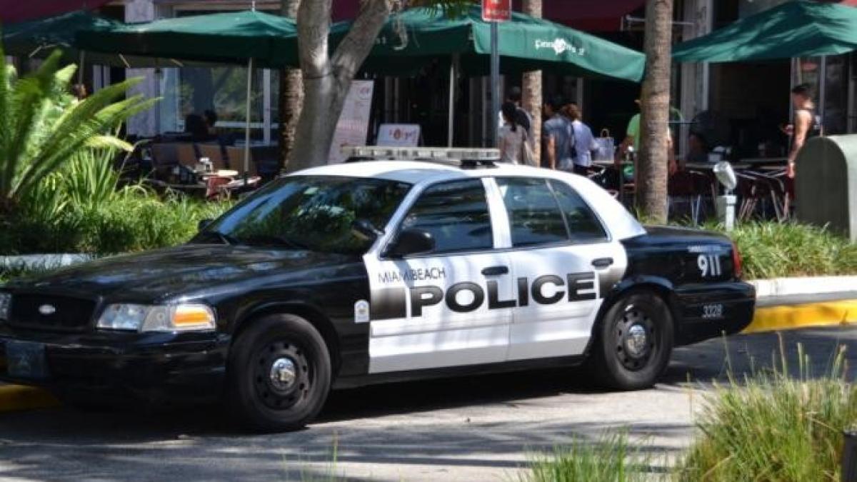 atac-in-sua--un-barbat-a-impuscat-patru-persoane-si-s-a-sinucis-inainte-sa-fie-arestat_36181600