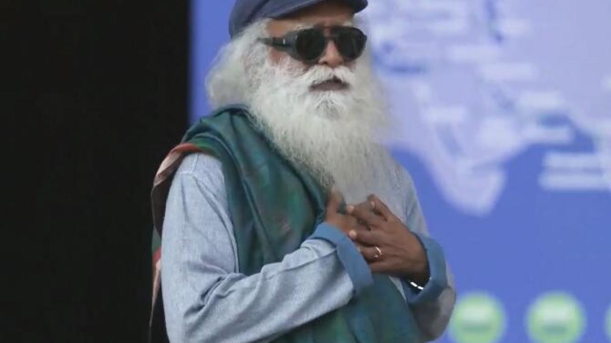 yoghinul-sadhguru-in-romania--bulai-explica-de-ce-s-au-dus-8-000-de-oameni-sa-l-asculte--in-joia-mare_97689400